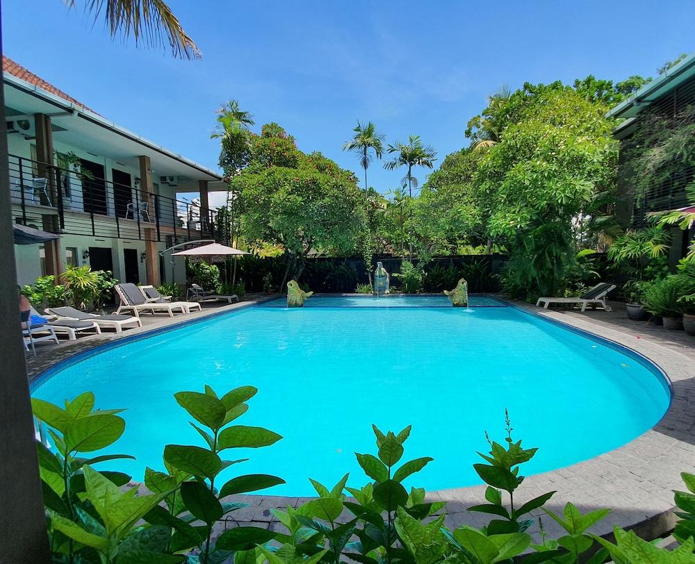 Sanur Agung Hotel Buitenkant foto