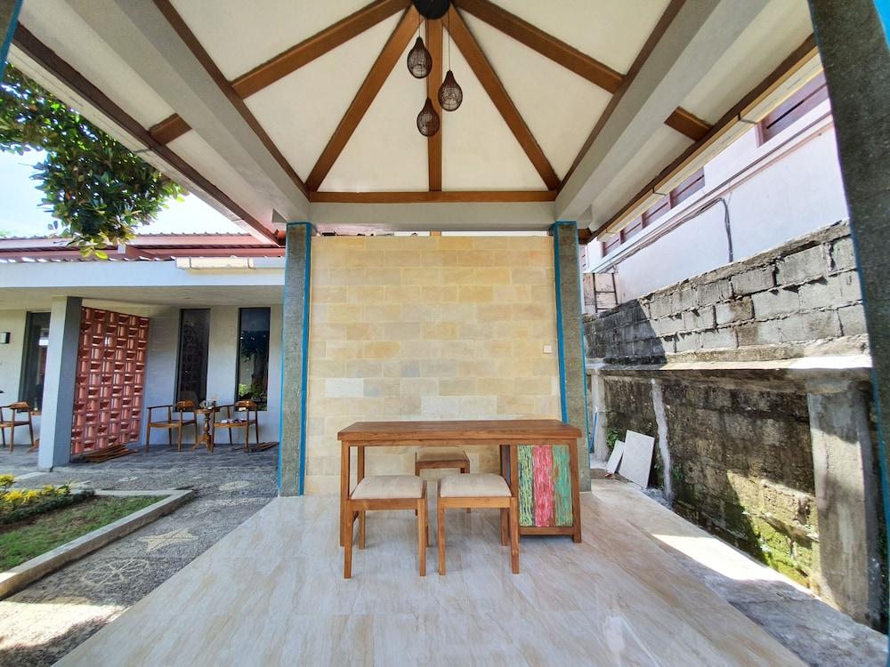 Sanur Agung Hotel Buitenkant foto