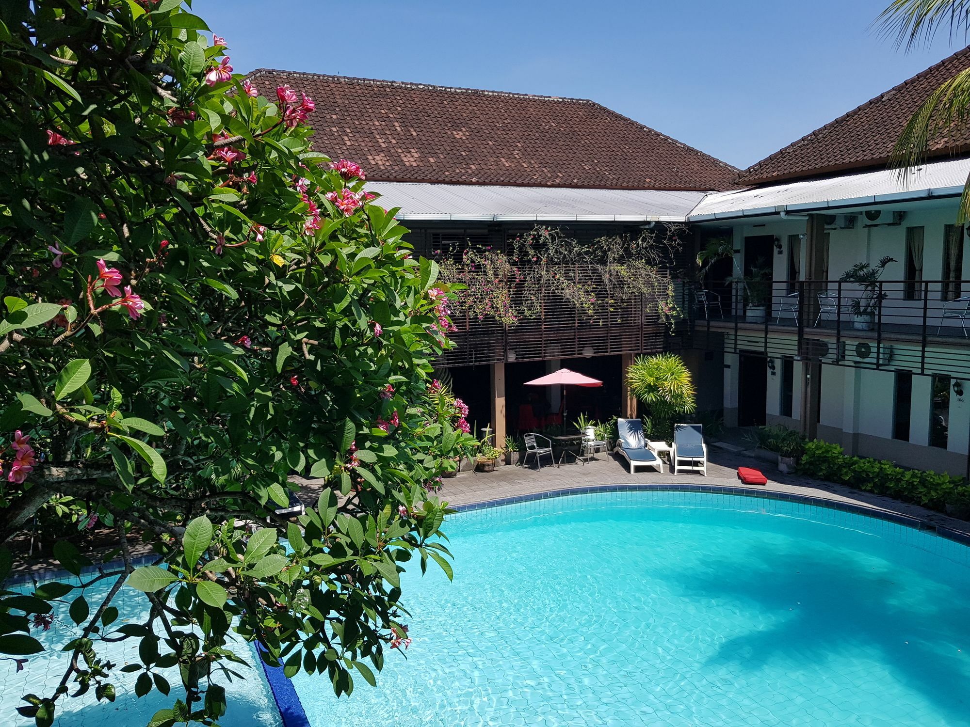 Sanur Agung Hotel Buitenkant foto